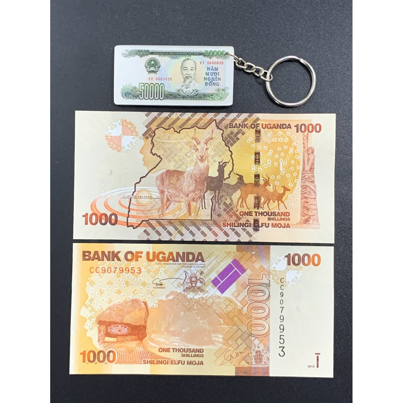 [Tặng móc khóa tiền xưa] Tiền con Dê 1000 Shilling cộng hòa Uganda , tuổi Mùi sưu tầm