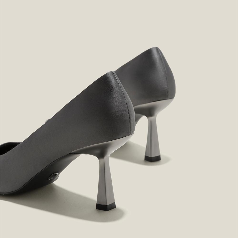 Vascara Giày Bít Mũi Nhọn Spool Heel Hiệu Ứng Aluminium - BMN 0625