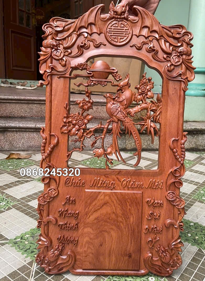 Đốc lịch treo tường khắc đôi chim uyên ương bằng gỗ hương đá kt 40×70×3,5cm