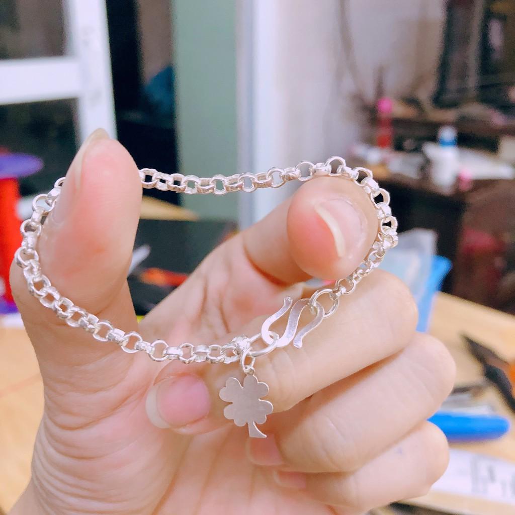 LẮC TAY BẠC TA XINH XẮN ĐUÔI 4 LÁ