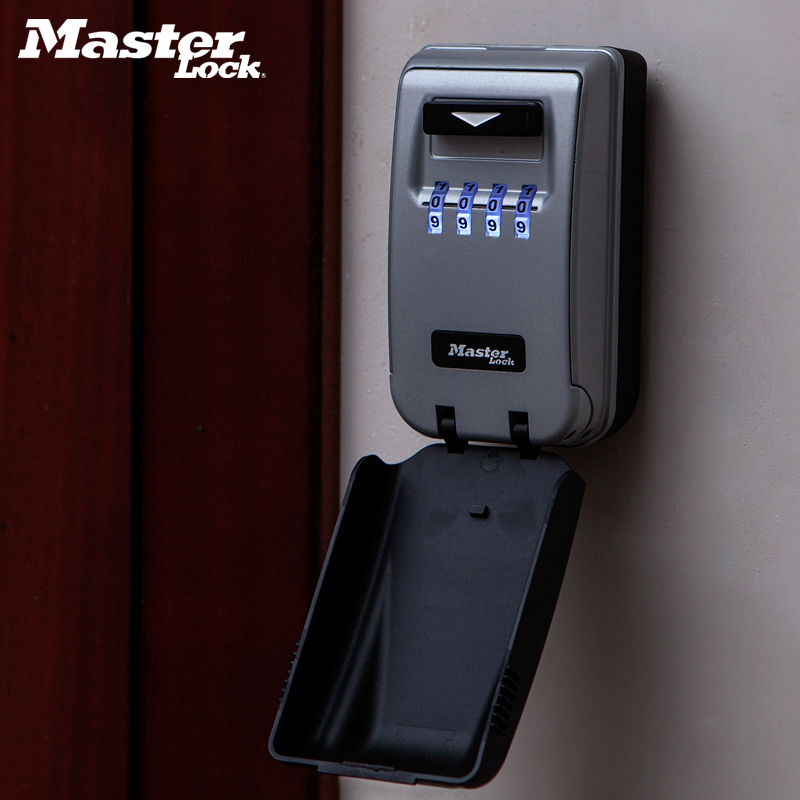 Hộp đựng chìa khóa Master Lock 5245D- Có đèn