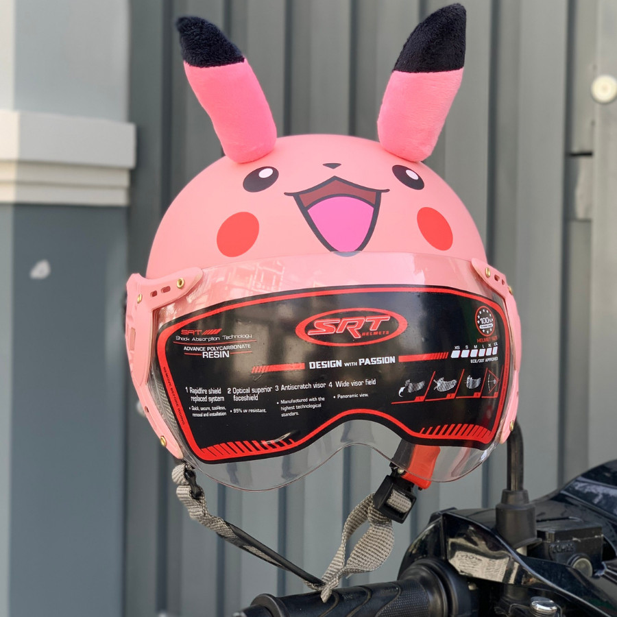 Mũ bảo hiểm SRT Cao Cấp – Nón bảo hiểm trẻ em từ 4 đến 8 tuổi – pikachu hồng