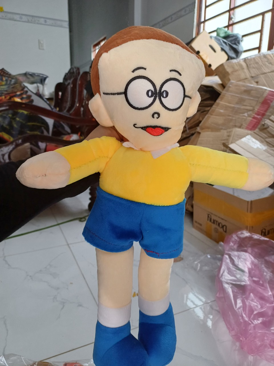Gấu bông nobita dễ thương