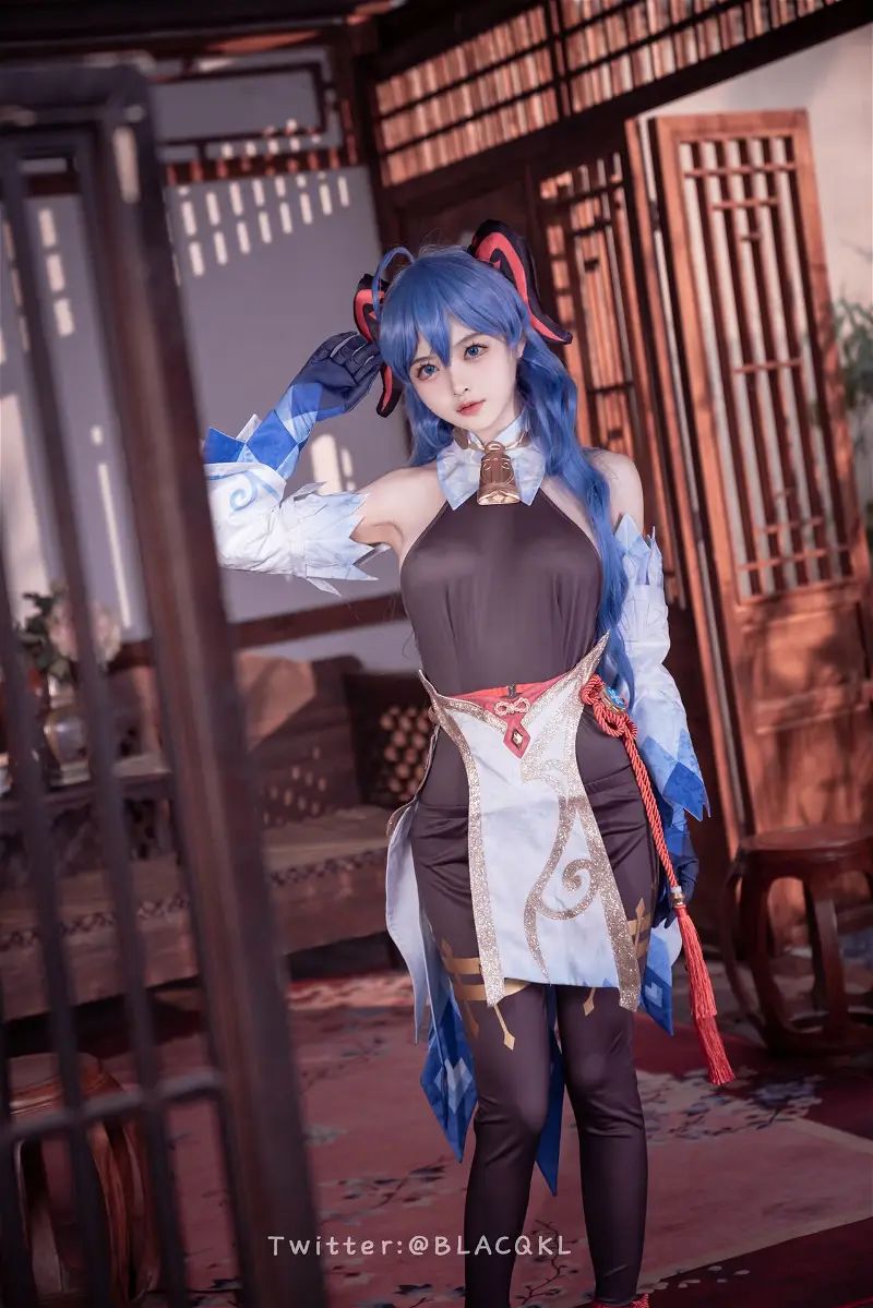 hình cosplay chapter 175 64