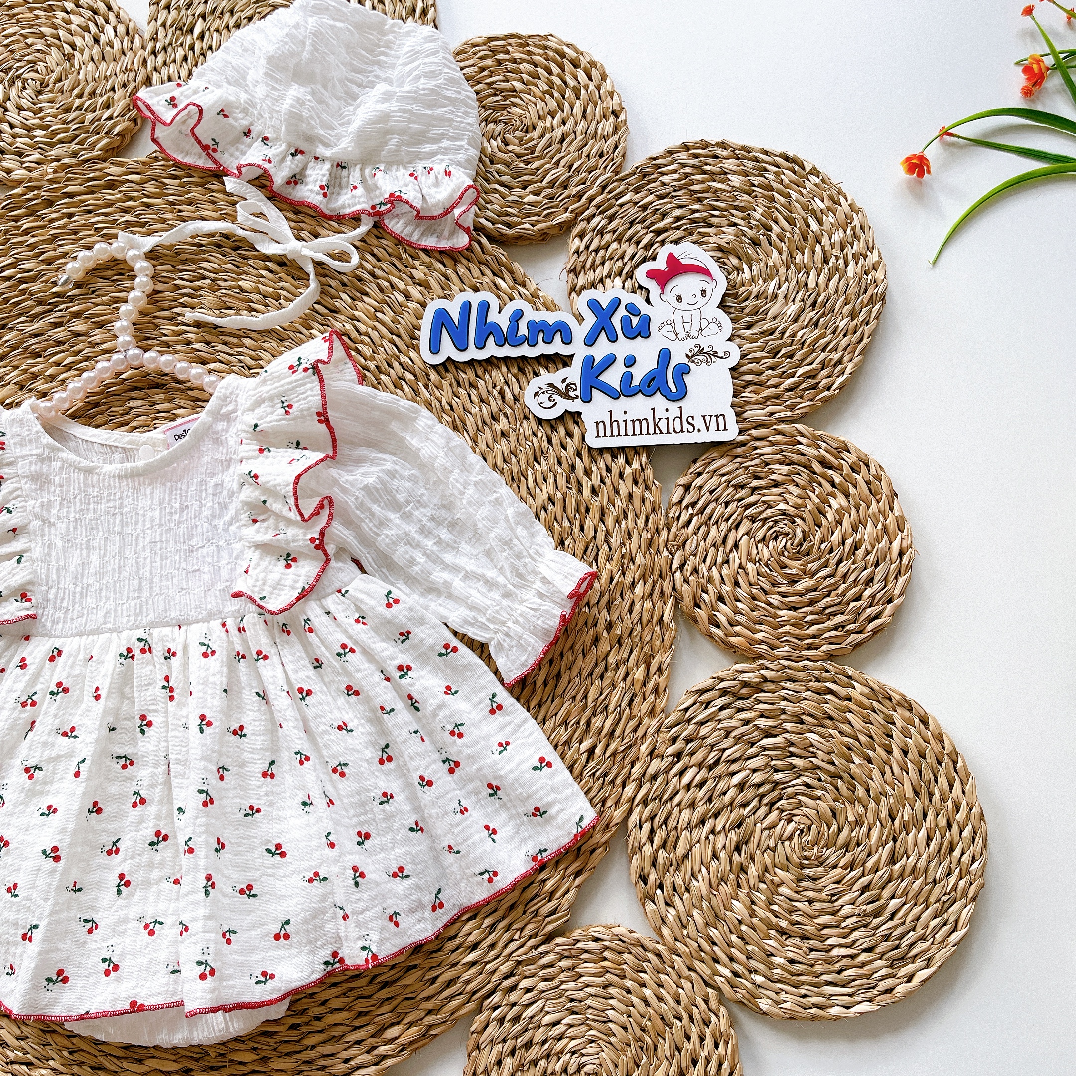  Body Váy Trắng Tay Dài NHÍM XÙ KIDS Cho Bé Gái Sơ Sinh, Đầy Tháng, Thôi Nôi Chất Đũi Xốp Mềm Mát A443