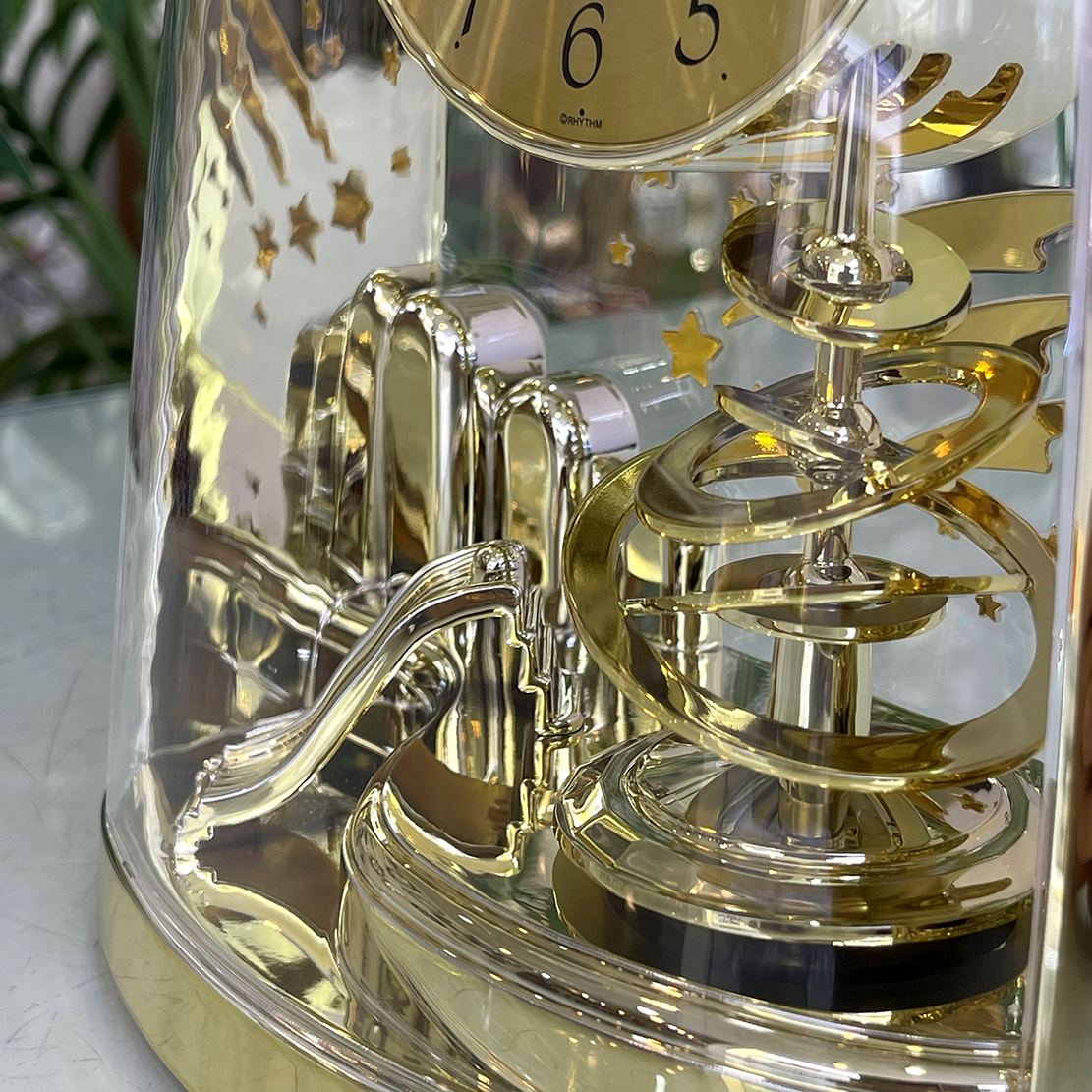 Đồng Hồ Để Bàn Rhythm 4SG607WS65 - Vàng (19.7 x 24.0 x 9.6 cm)