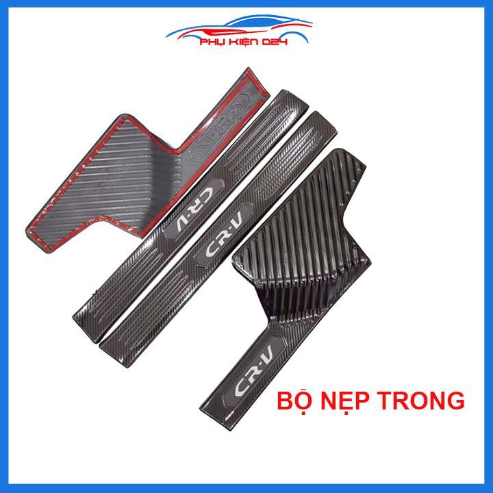 Bộ nẹp bước chân trong ngoài vân Cacbon xe CRV 2018-2019-2020 chống trầy làm đẹp ô tô