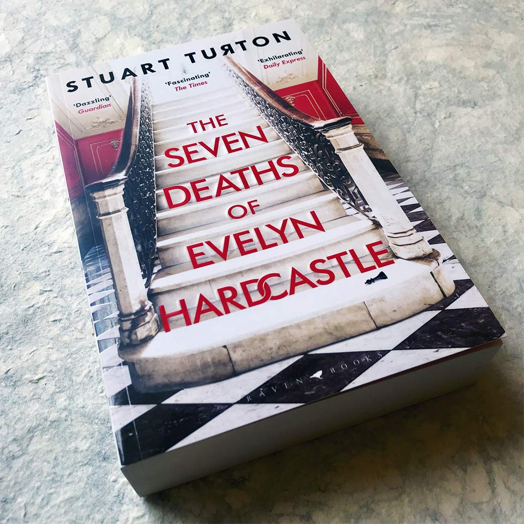 Truyện đọc tiếng Anh: The Seven Deaths of Evelyn Hardcastle