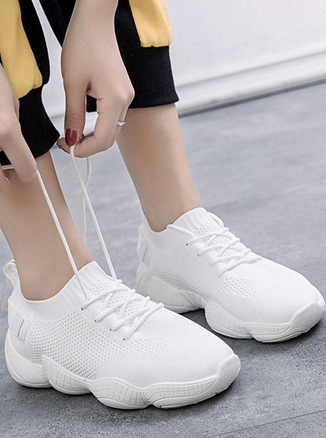 Giày sneaker nữ phong cánh thời thượng,dễ dàng phối đồ 9600500