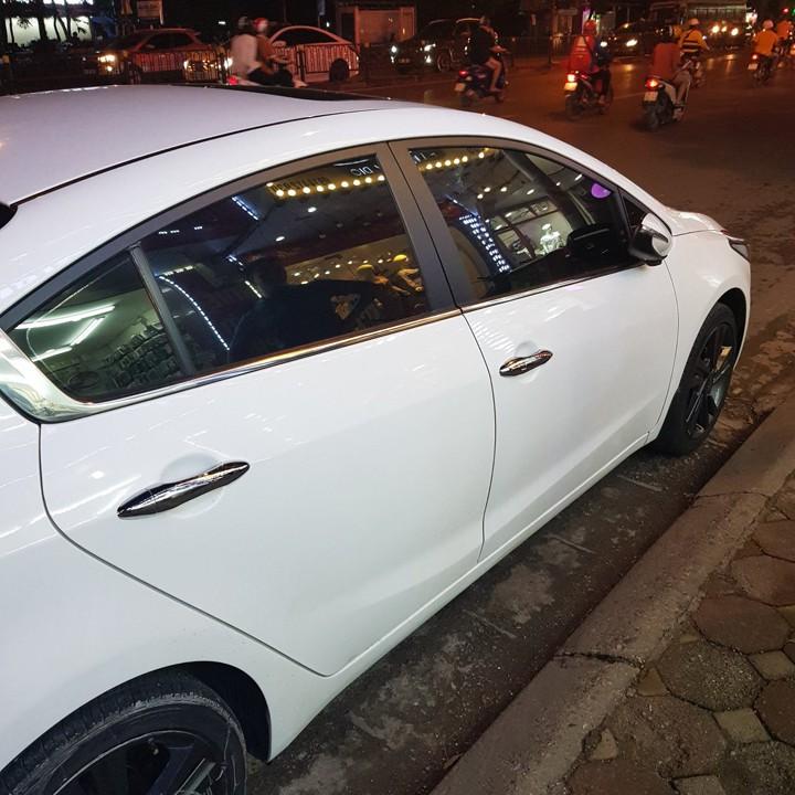 Bộ ốp tay nắm, ốp hõm cửa xe Kia Cerato 2016-2018