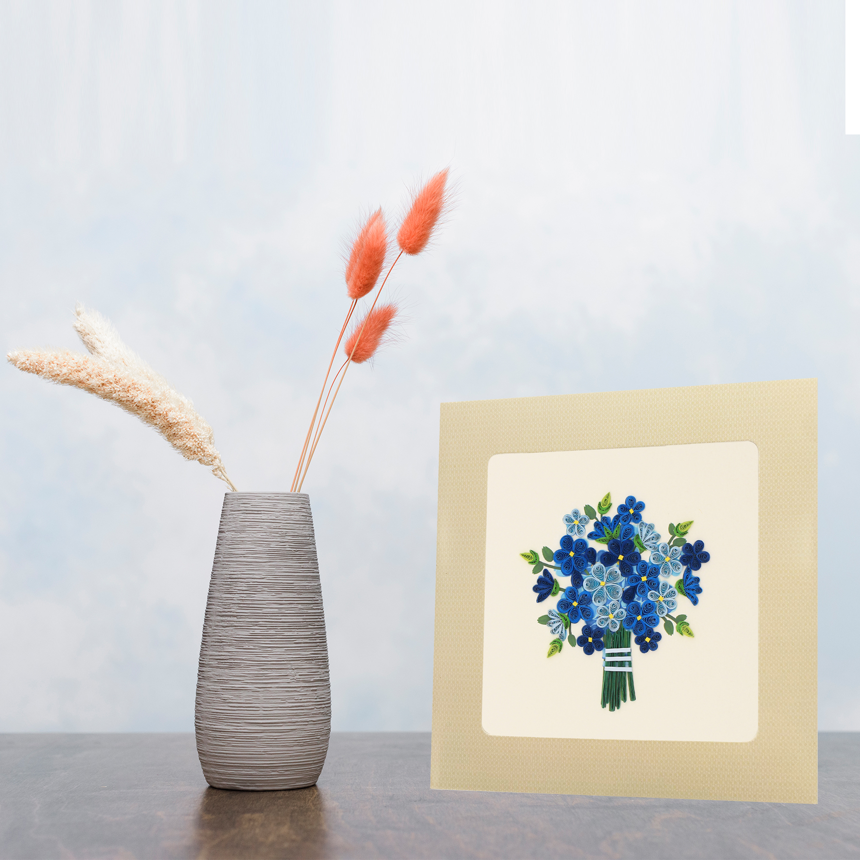 Thiệp Handmade - Thiệp Hoa lưu ly nghệ thuật giấy xoắn - Tặng Kèm Khung Giấy Để Bàn - Thiệp chúc mừng sinh nhật, kỷ niệm, tình yêu, cảm ơn...