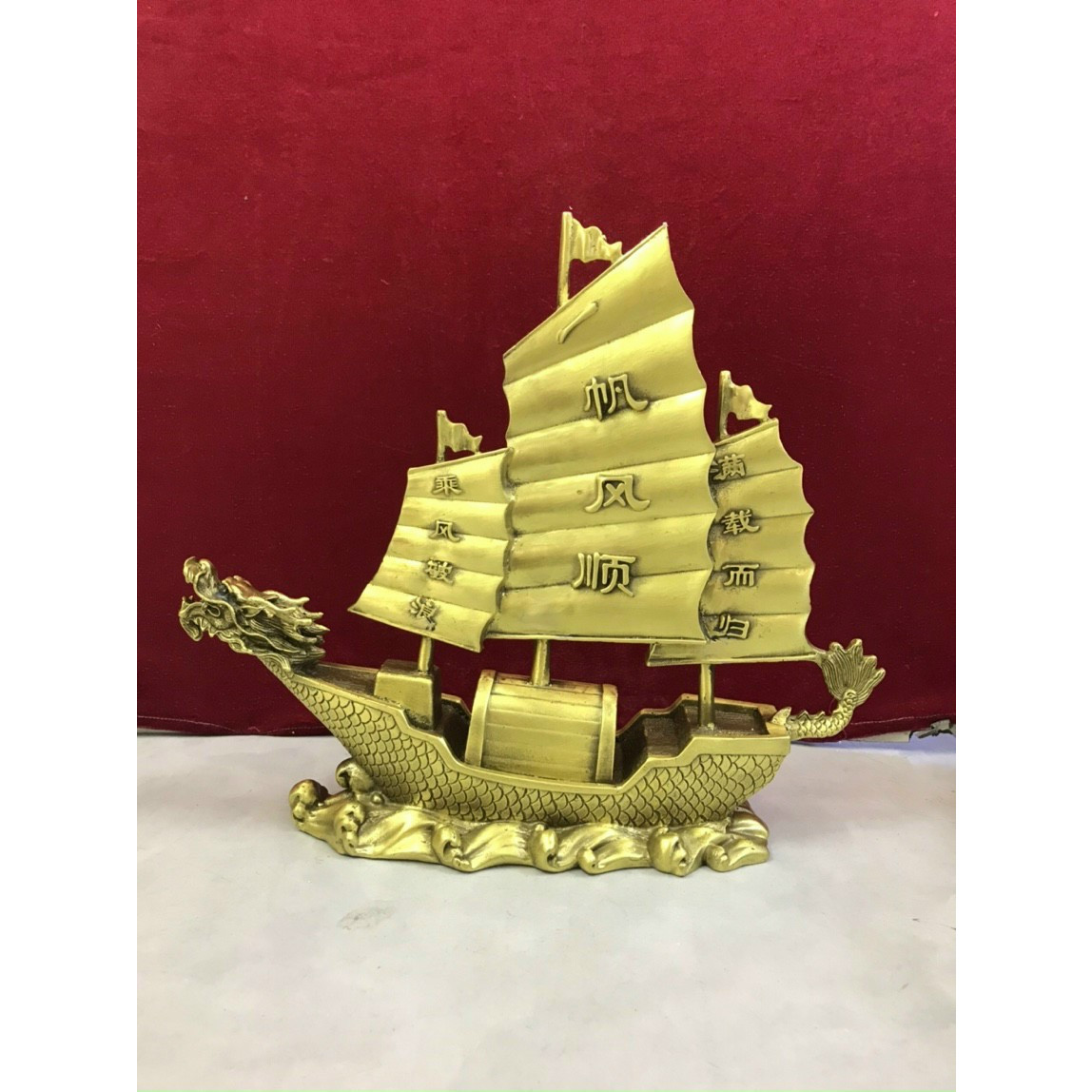 Thuyền buồn ra khơi - Decor trang trí để bàn (kt 27x32x8cm)