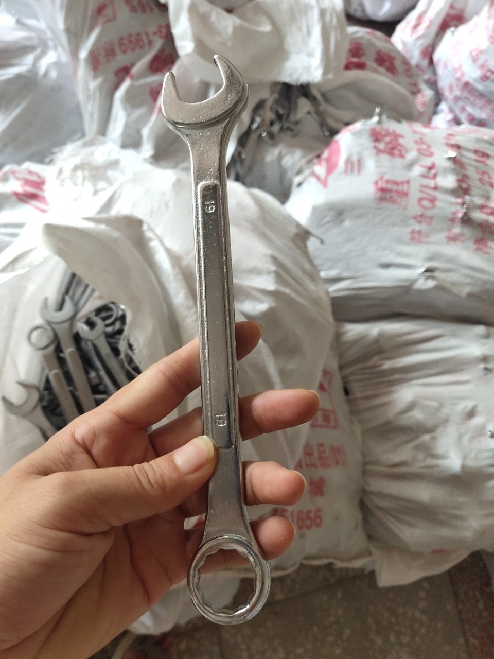 Bộ cờ lê đa năng, Bộ cờ lê 14 cây tiêu chuẩn 6-24mm khóa vòng miệng bằng thép cacbon
