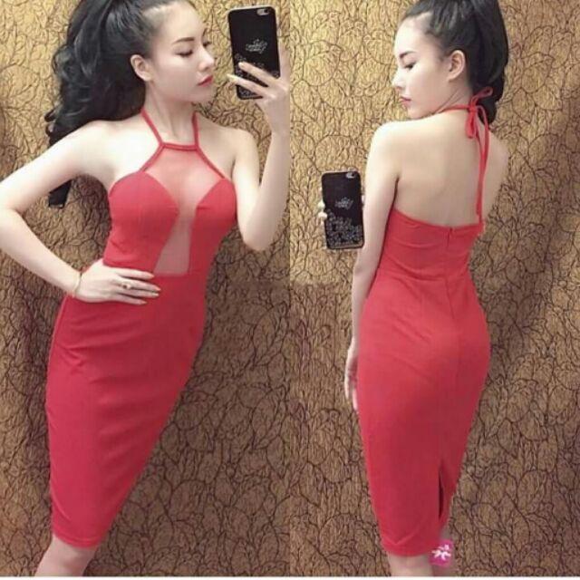 Đầm yếm phối lưới khoét ngực sexy