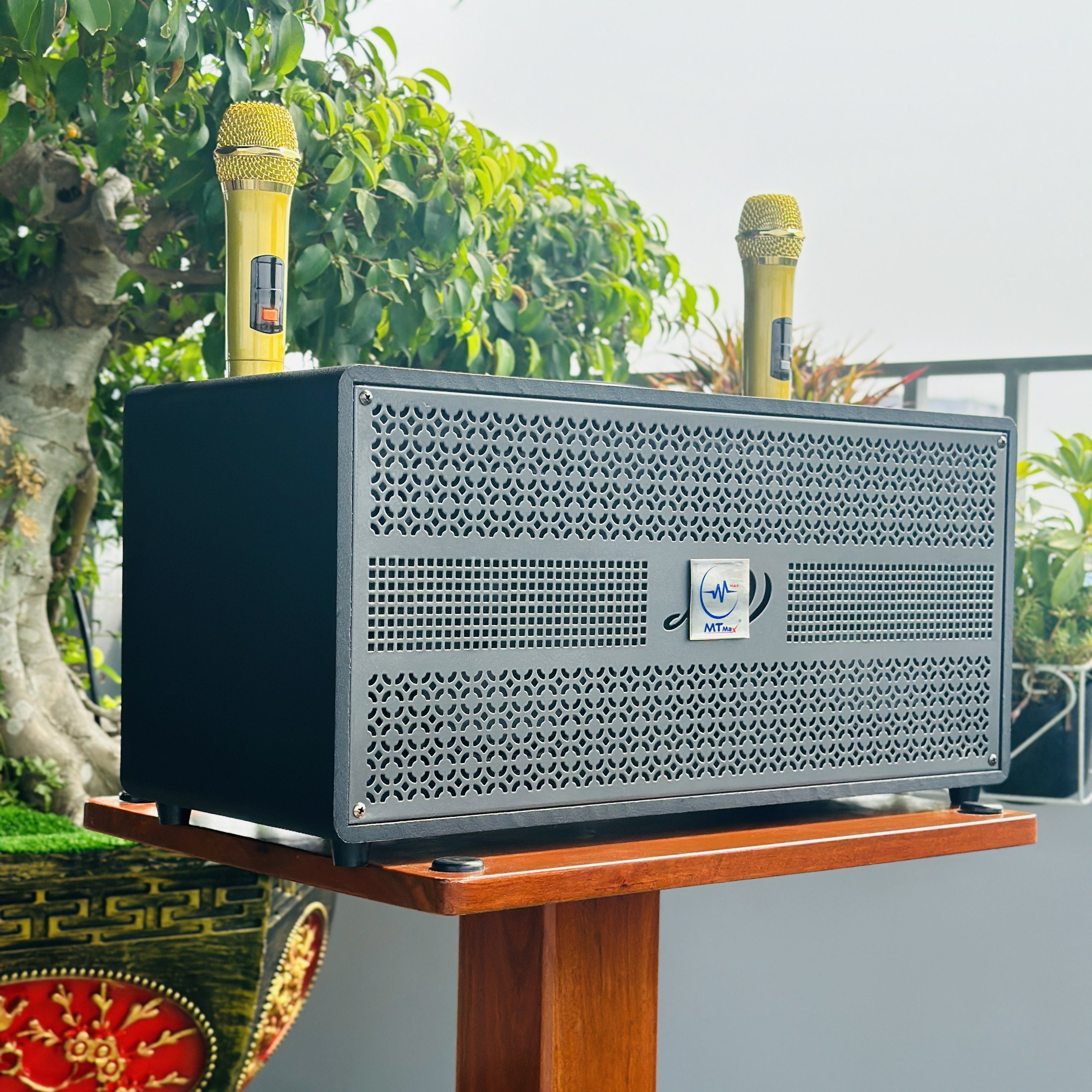 Loa Xách Tay 2 Đường Tiếng AT-316 Pro - Công Suất Lớn 200W, Bass Trầm 20cm. Bluetooth 5.0 Tốc Độ Cao, Đi Kèm 2 Micro Không Dây Đa Năng Hàng Chính Hãng