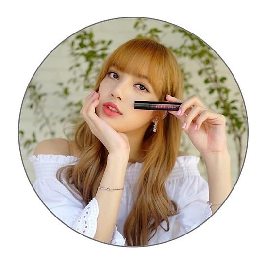 Huy hiệu Lisa Blackpink mẫu mới