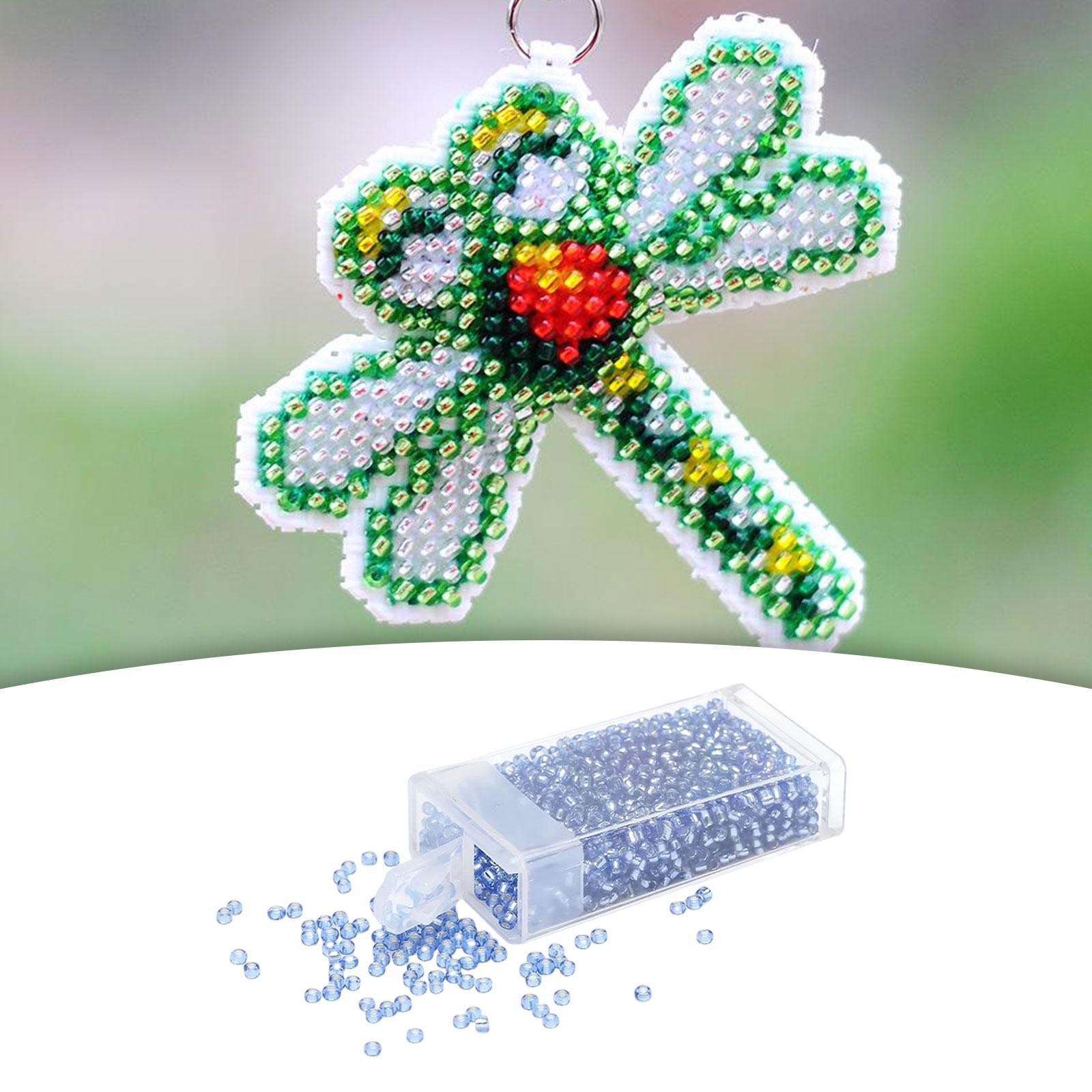 1000Pcs Beads Craft Beads with Storage Box Handcrafted Home Decoration Small Beads Spacer Beads for DIY Pendants Earring Jewelry Making