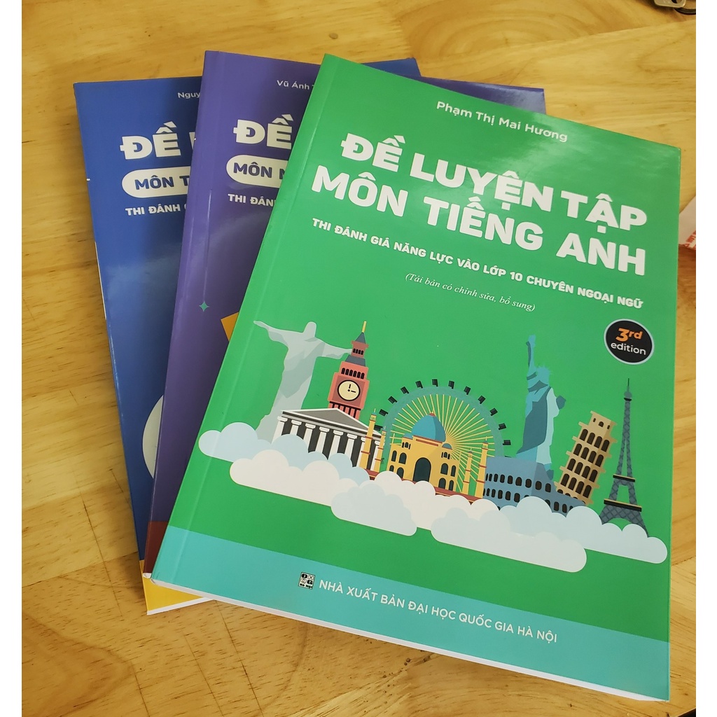 Bộ sách Đề luyện thi vào lớp 10 THPT Chuyên Ngoại Ngữ (Combo Toán - Văn - Anh)