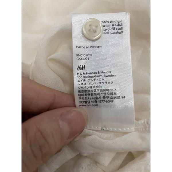 Áo sát nách von trắng đính hạt