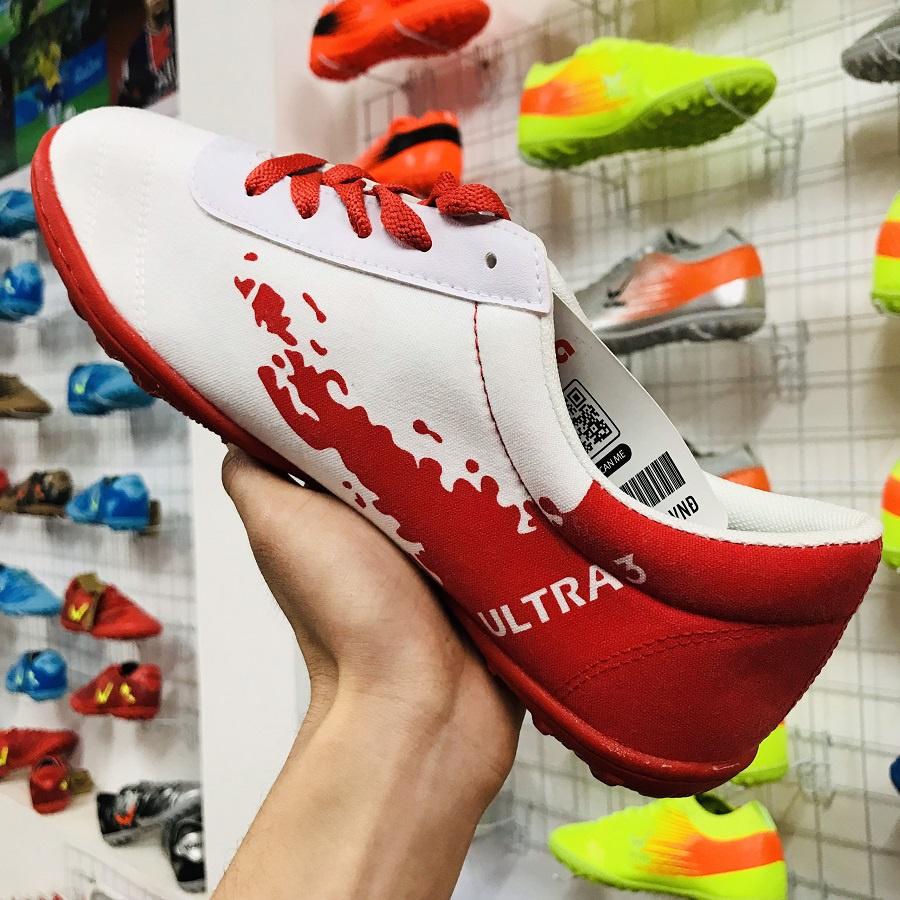Đôi giày đá banh Wika Ultra Vải cao cấp