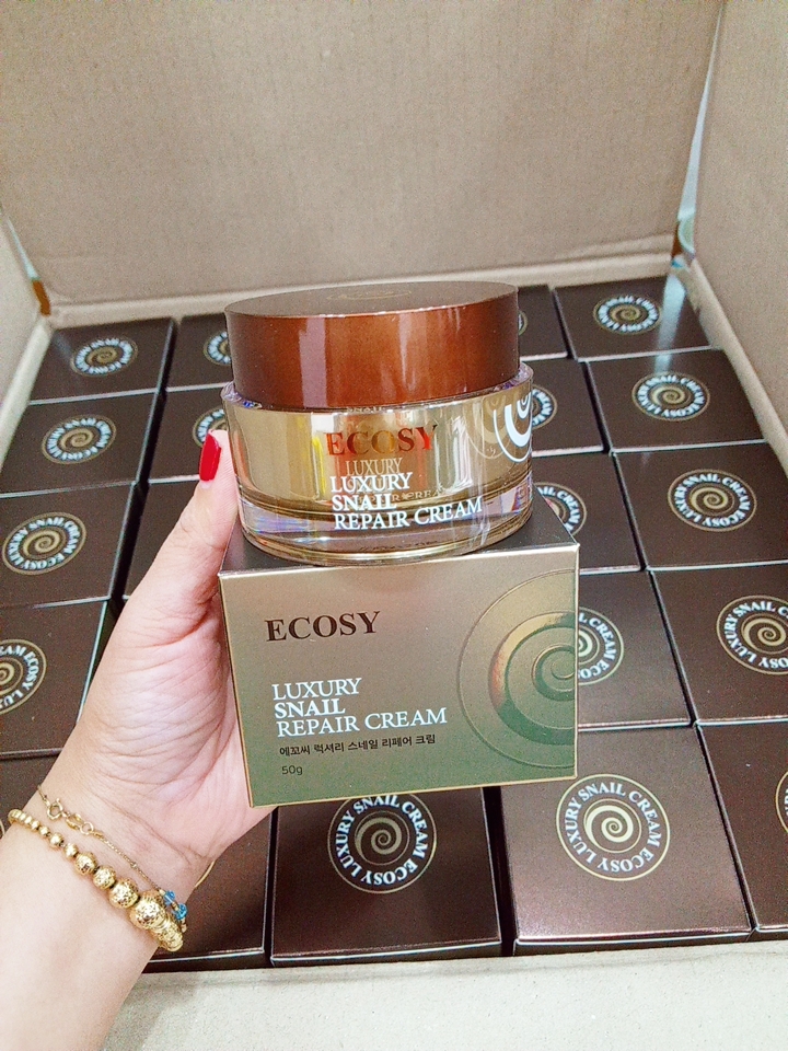 KEM DƯỠNG DA CHỐNG LÃO HÓA, MỊN DA, SĂN CHẮC VÀ PHỤC HỒI DA HƯ TỔN ECOSY LUXURY SNAIL REPAIR CREAM 50G