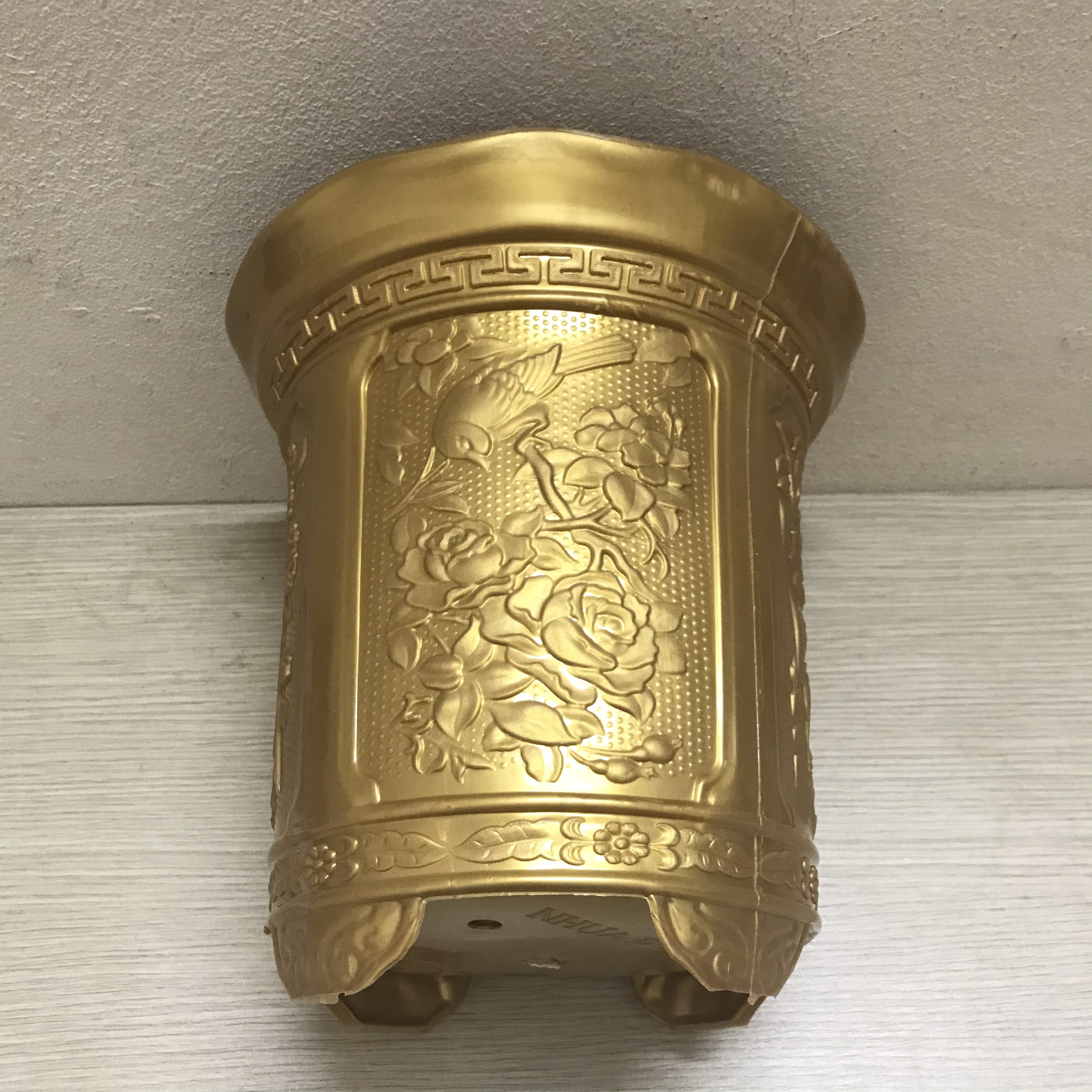10 Chậu Trồng Cây Tròn Tứ Qúy 240x240 Màu Vàng