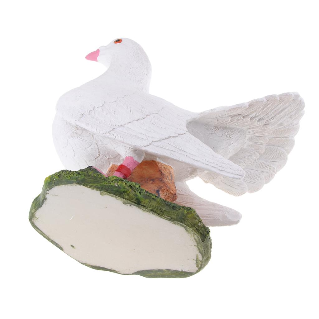 Lifelike Artificial Bird Sculpture Figurine for Patio Garden Decor. Ornament