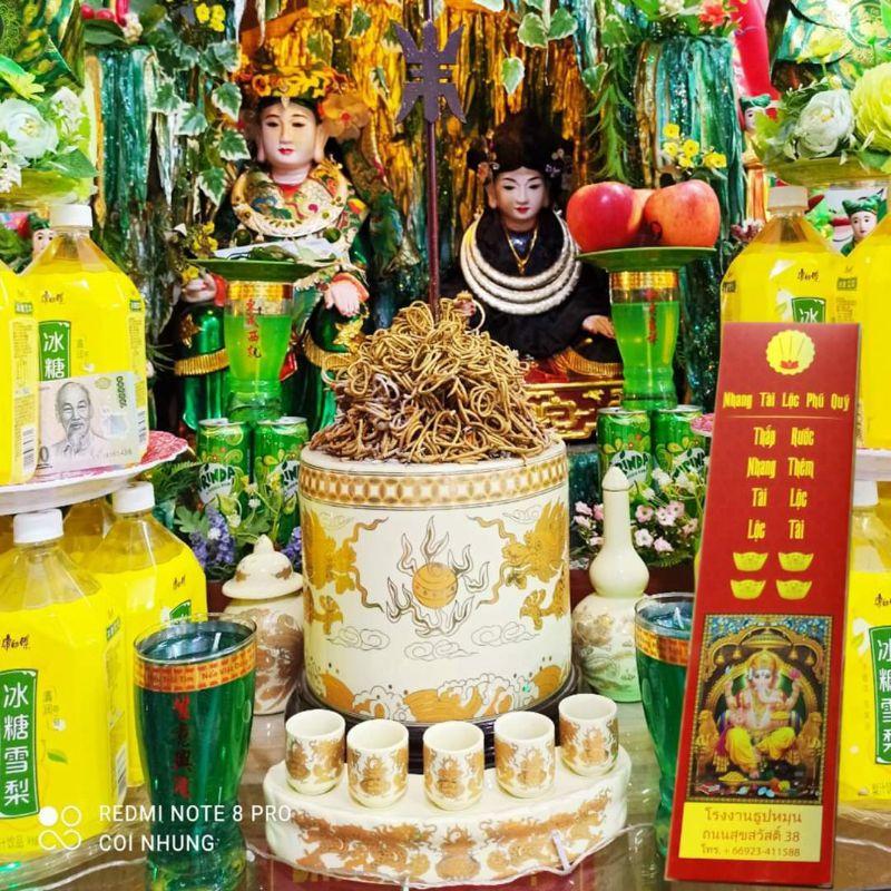 Nhang vàng tài lộc phú quý-màu vàng ánh kim-cuộn tròn đồng xu-không khói-ko chất bảo quản-hương dịu nhẹ hộp 100 nén