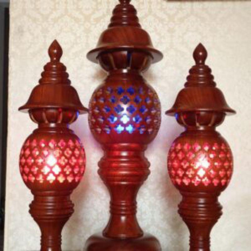 Đôi Đèn Thờ Tổ Ong Gỗ Hương