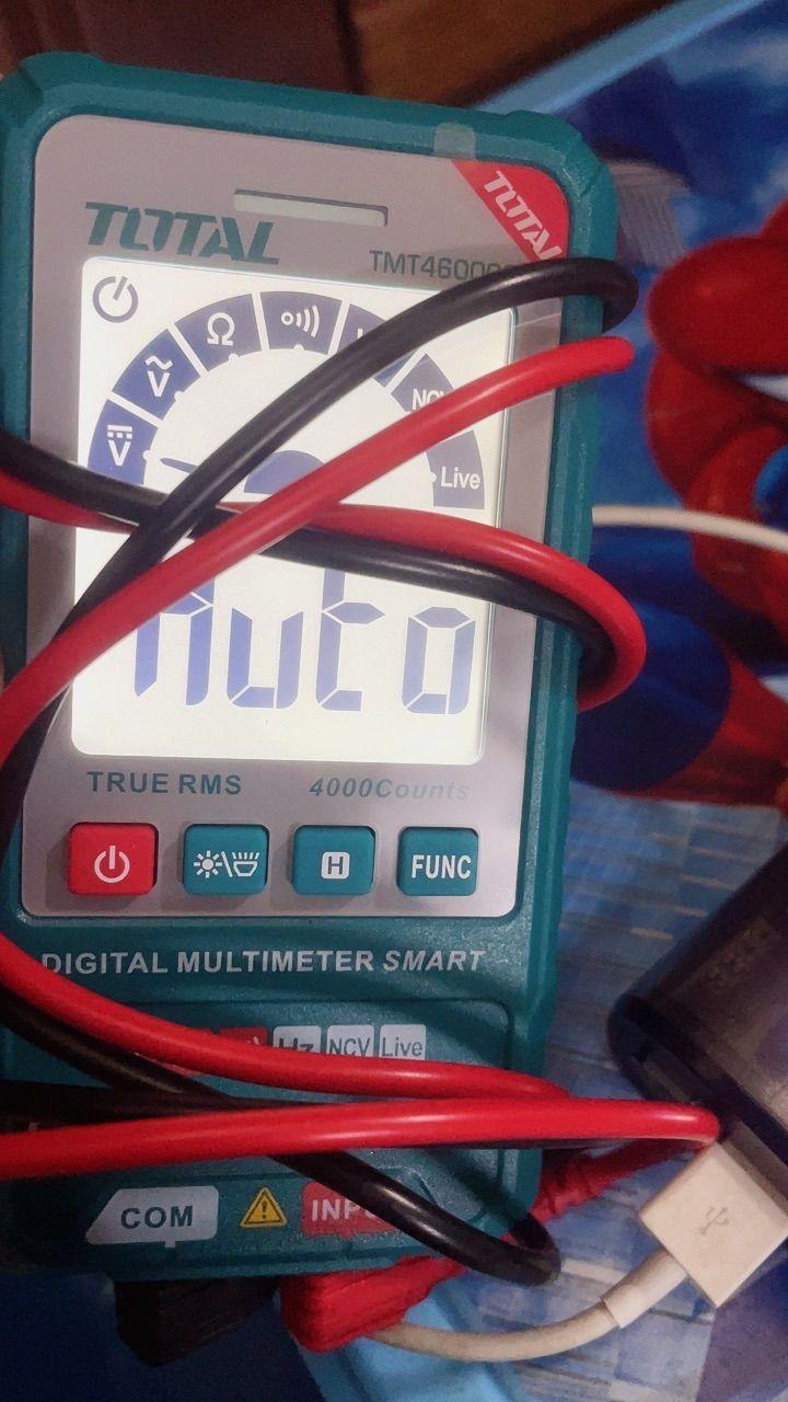 ĐỒNG HỒ ĐO ĐIỆN VẠN NĂNG 4V TOTAL TMT460002 - HÀNG CHÍNH HÃNG