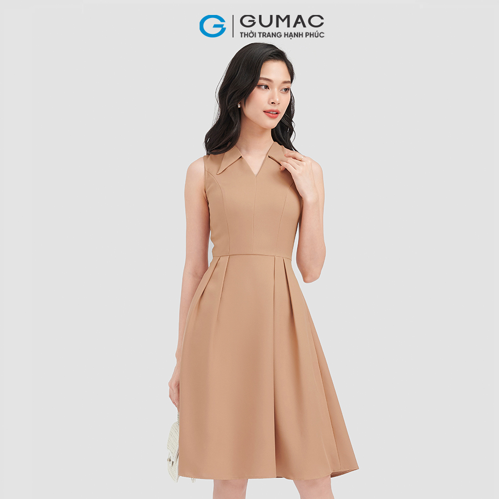 Đầm form A GUMAC DC09073 cổ V xếp ly sát nách trẻ trung