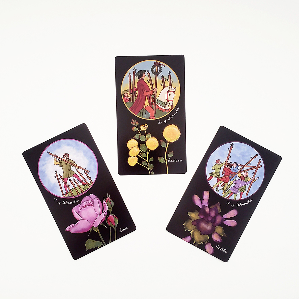 Bộ Bài Cute Ghost Tarot 78 lá 7x12 cm tặng đá thanh tẩy