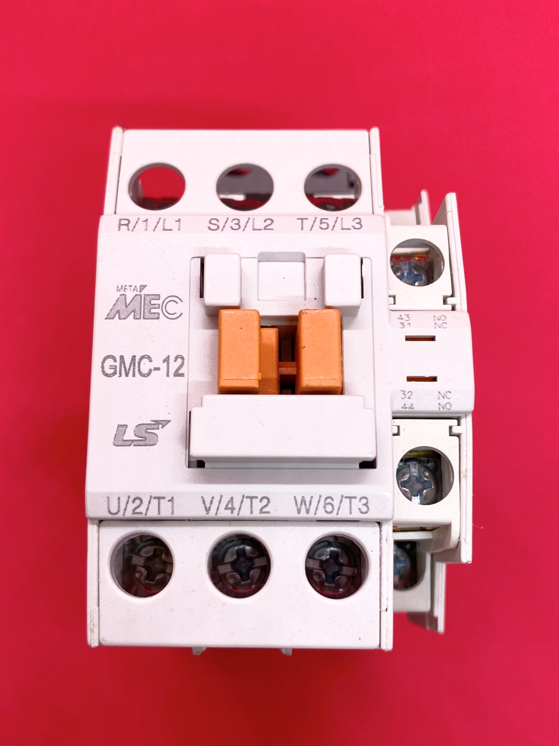 Khởi Động Từ 3 Pha GMC - 12A - LS