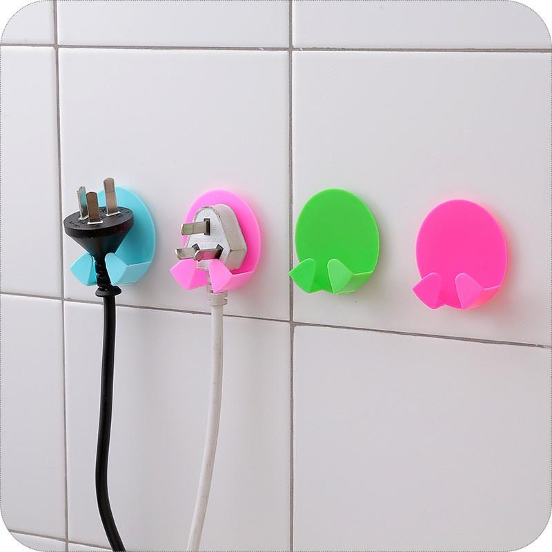 Móc Dán Tường Treo Phích Cắm Điện Vỉ 2 Móc H088