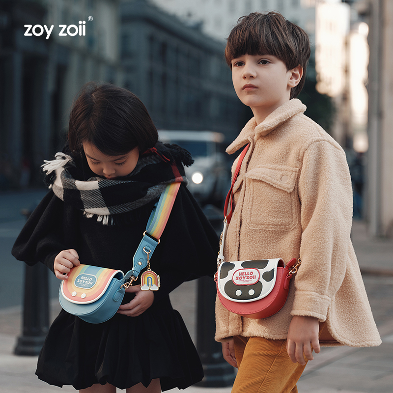 Túi đeo chéo cho bé Zoyzoii da cao cấp cho bé Kid's Messenger Bag mã B22 - Hàng Chính Hãng