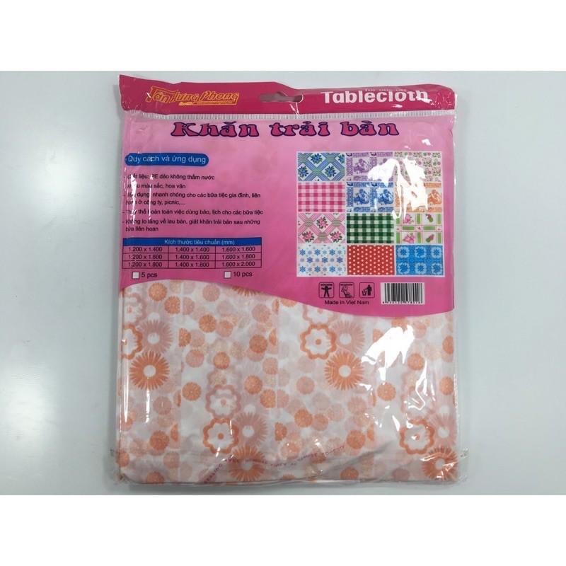 Khăn trải bàn nilon dùng 1 lần