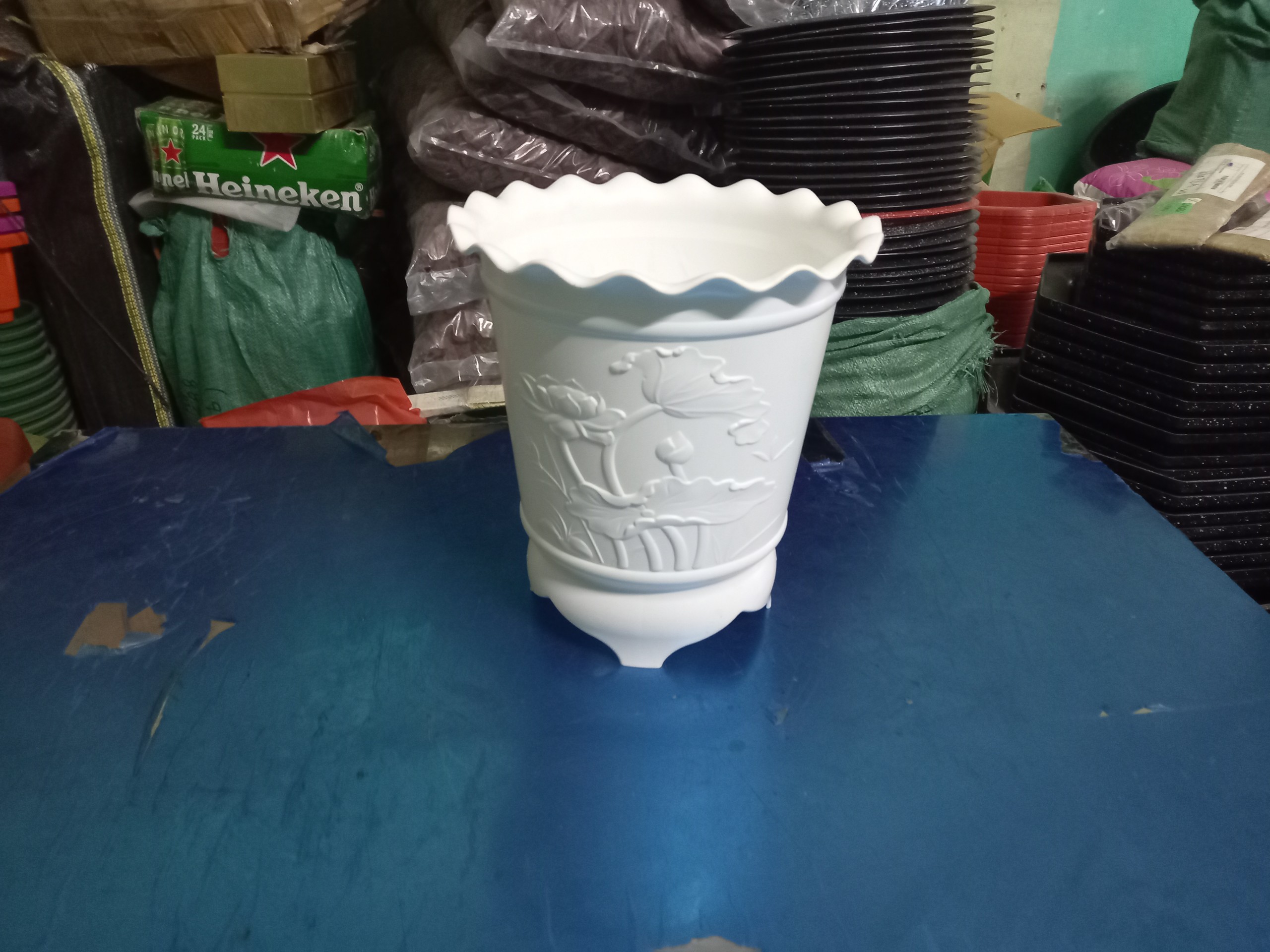 Bộ 2 chậu trồng hoa trái đào màu trắng size 30 x 32cm