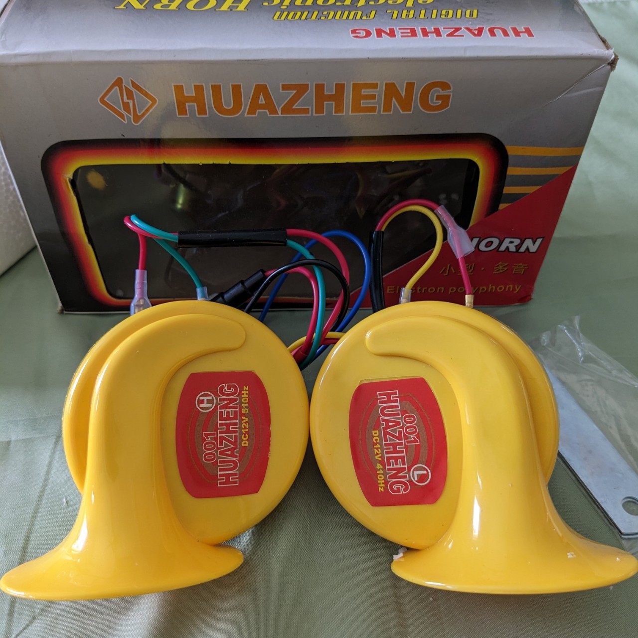 Còji Ngân ÔTÔ Xe Máy Kiểu Ốc Sên 8 Tiếng: Âm Thanh Sắc Nét, Độ Bền Vượt Trội Bản CAO CẤP, ĐÈN TRANG TRÍ