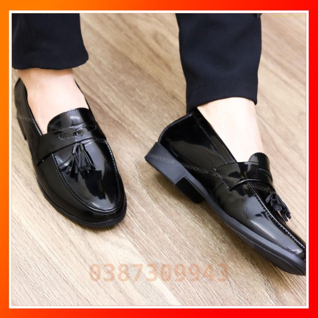 Giày Lười Nam Da Bóng Gắn Chuông Đế Cao Su Đúc 3cm Mã L160 Màu Đen Hàng Việt Nam
