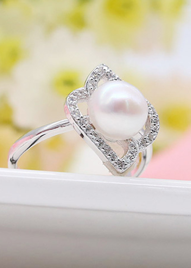  Nhẫn Hạt Ngọc Nữ Vương Quyền N1356 (Freesize)