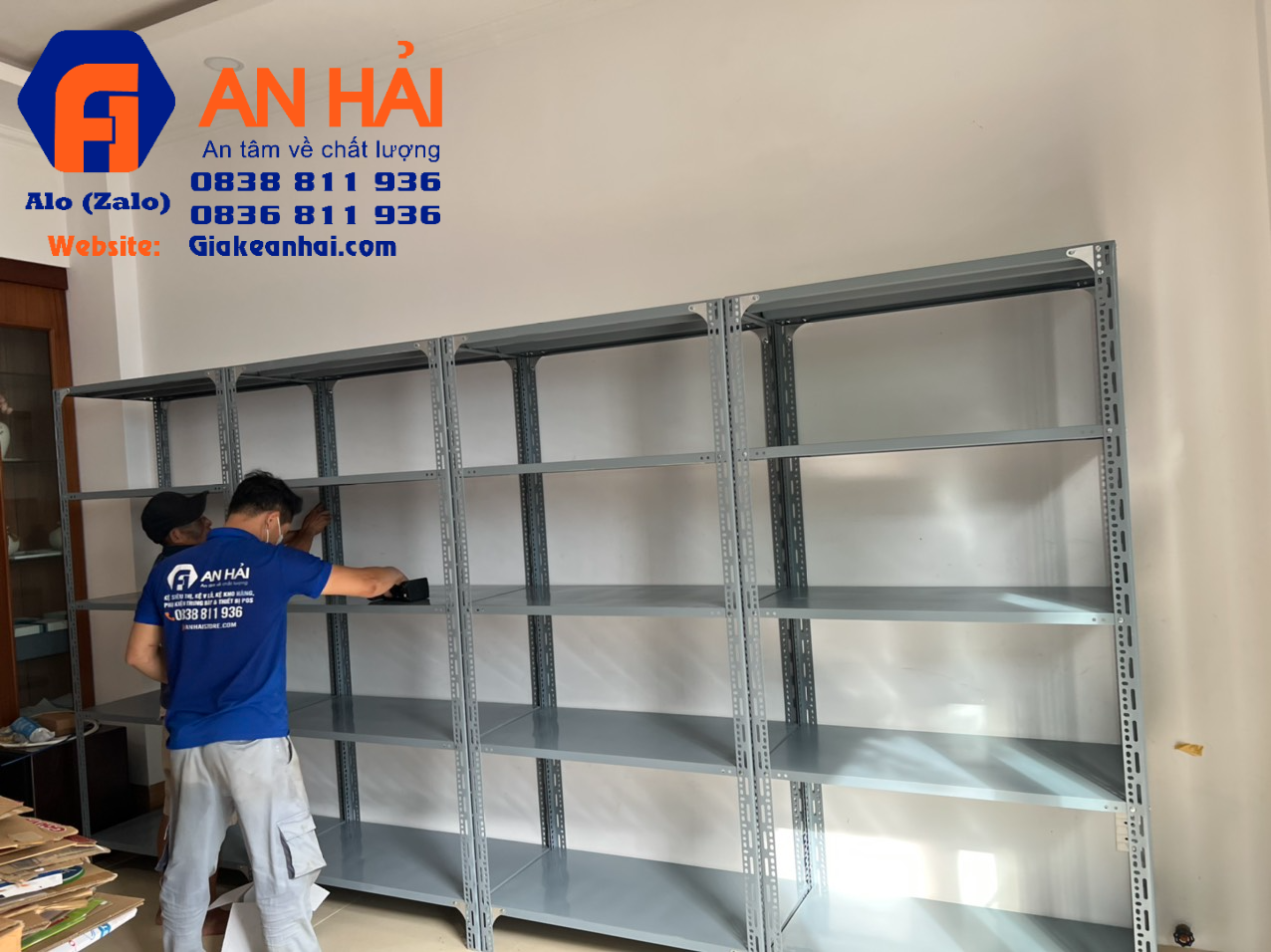 KỆ SẮT V LỖ đa năng - kệ kho hàng Loại dày, chịu tải tốt.