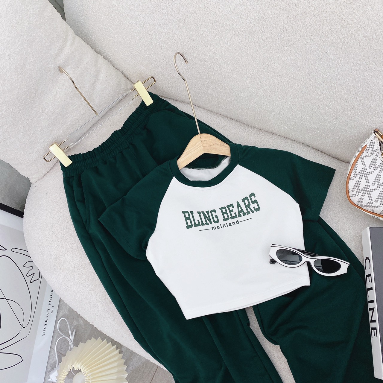 SET ÁO CROPTOP THUN RAGLAN + QUẦN ỐNG RỘNG LƯNG THUN JOGGER XANH RÊU