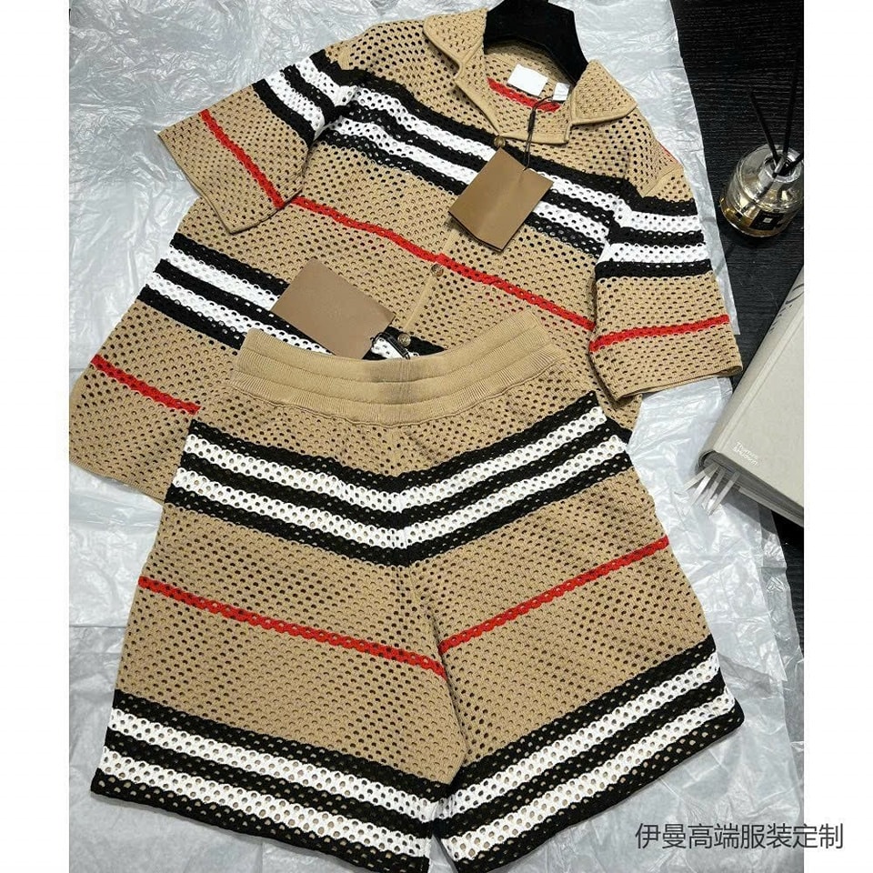 Bộ len sọc BBR nữ áo sơ mi tay ngắn + quần short