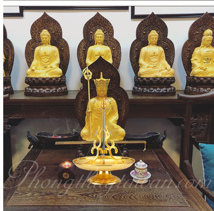 Khay hứng tàn nhang vòng chân cao.
