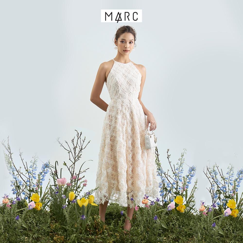 Đầm midi nữ MARC FASHION cổ yếm phối ren TRVH110122