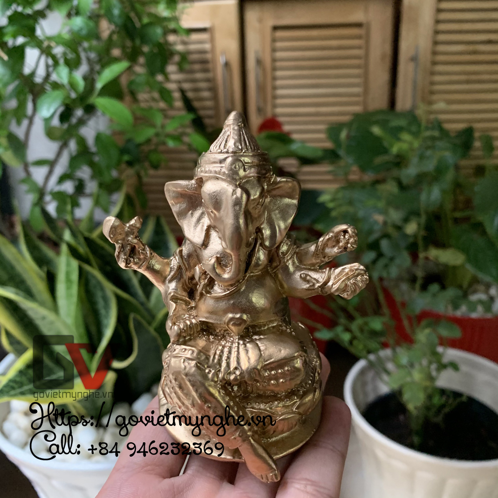 Tượng đá thần voi ganesha - màu nhũ vàng