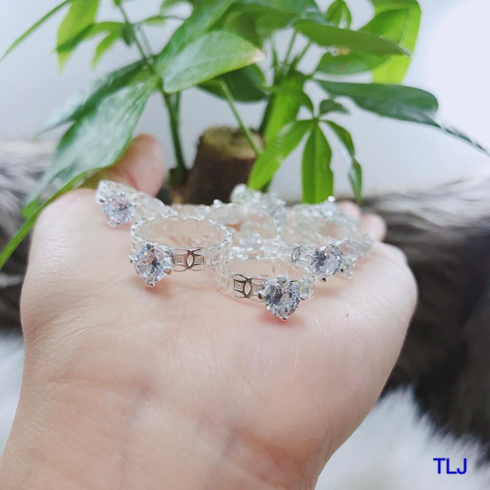 Nhẫn Kim Tiền Đính Đá Cao
