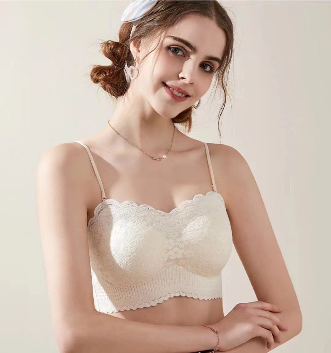 (BST Mới) Áo bra ren hoa 2 dây có mút ngực dáng croptop Vicci AV.12 sexy, sang chảnh Freesize