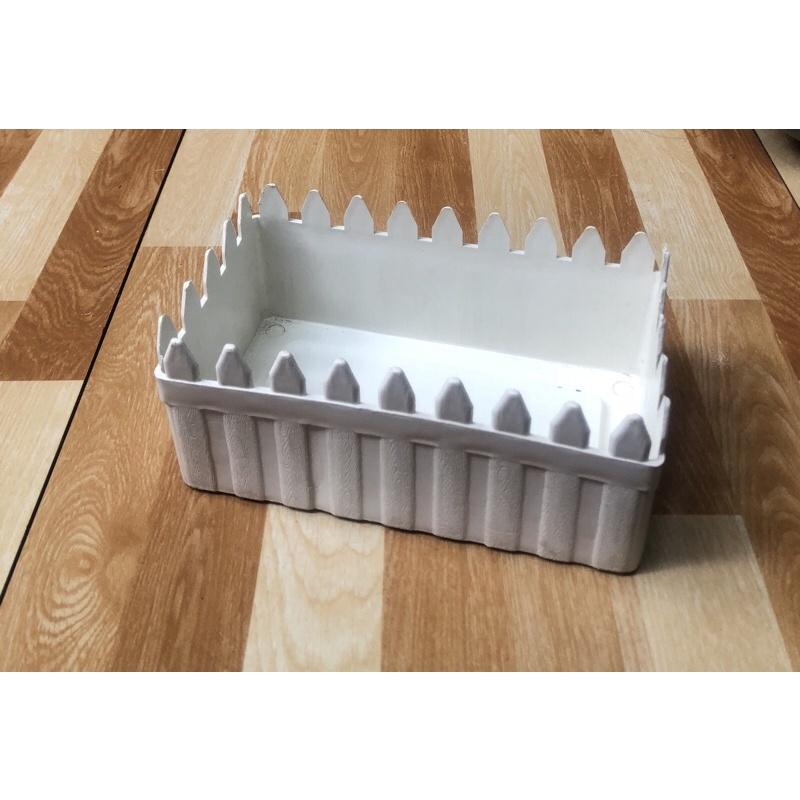 Chậu hàng rào chậu cây nhựa chậu bông hàng rào chậu hoa nhựa chữ nhật 20x10x9cm chậu bông chậu hoa chậu trồng cây có gai