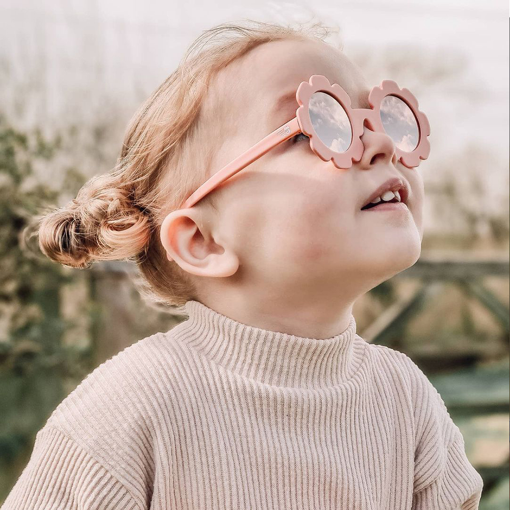 Kính chống tia cực tím có tròng kính phân cực Babiators - The Flower Child, cho bé 3-5 tuổi